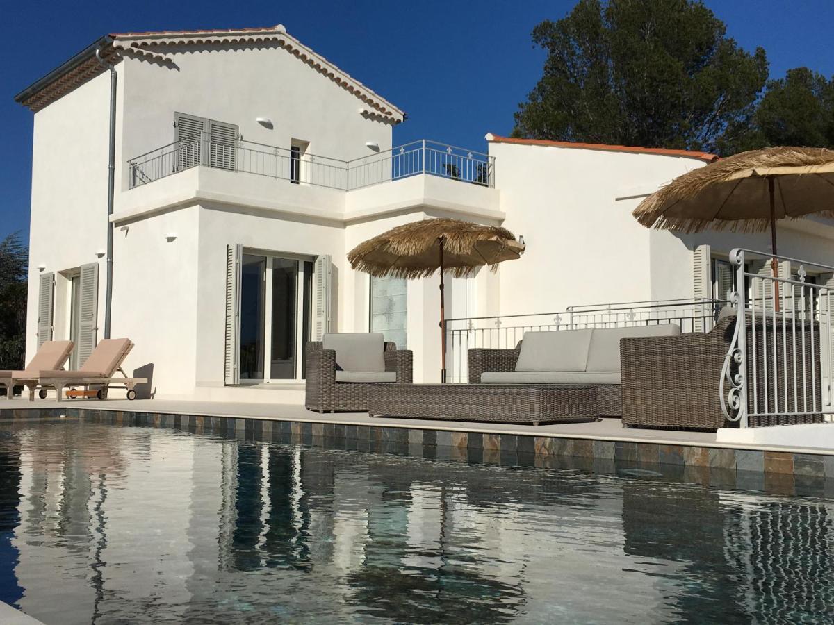Villa Du Belvedere - La Chambre Mer Saint-Raphaël Eksteriør billede